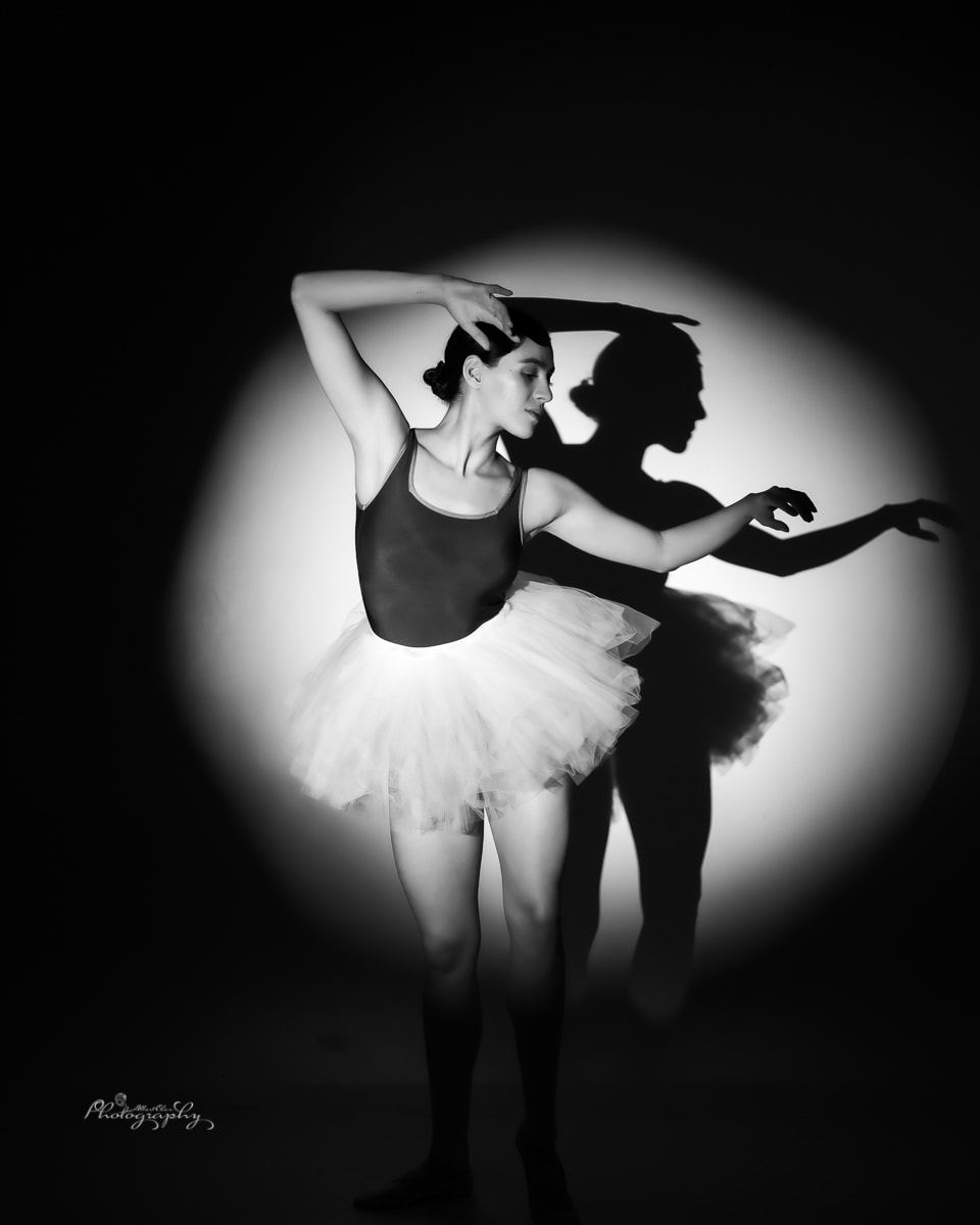 Creative lighting dance photograph