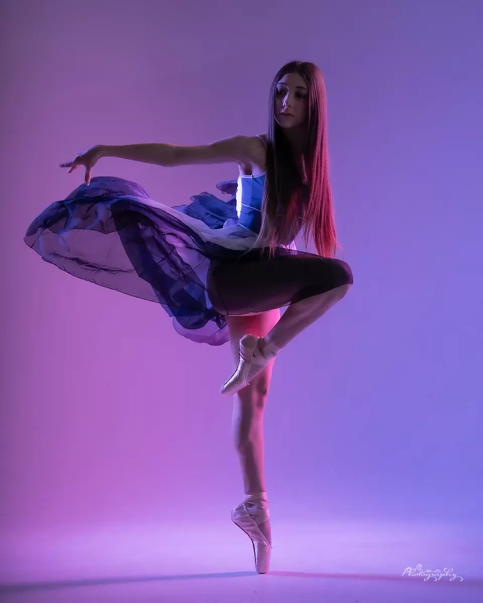 Fine art dance photography with color gel