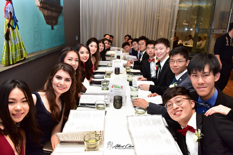 dinner shot for a prom event