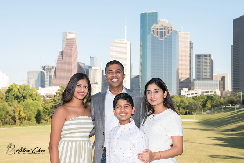 downtown view family photography in houston